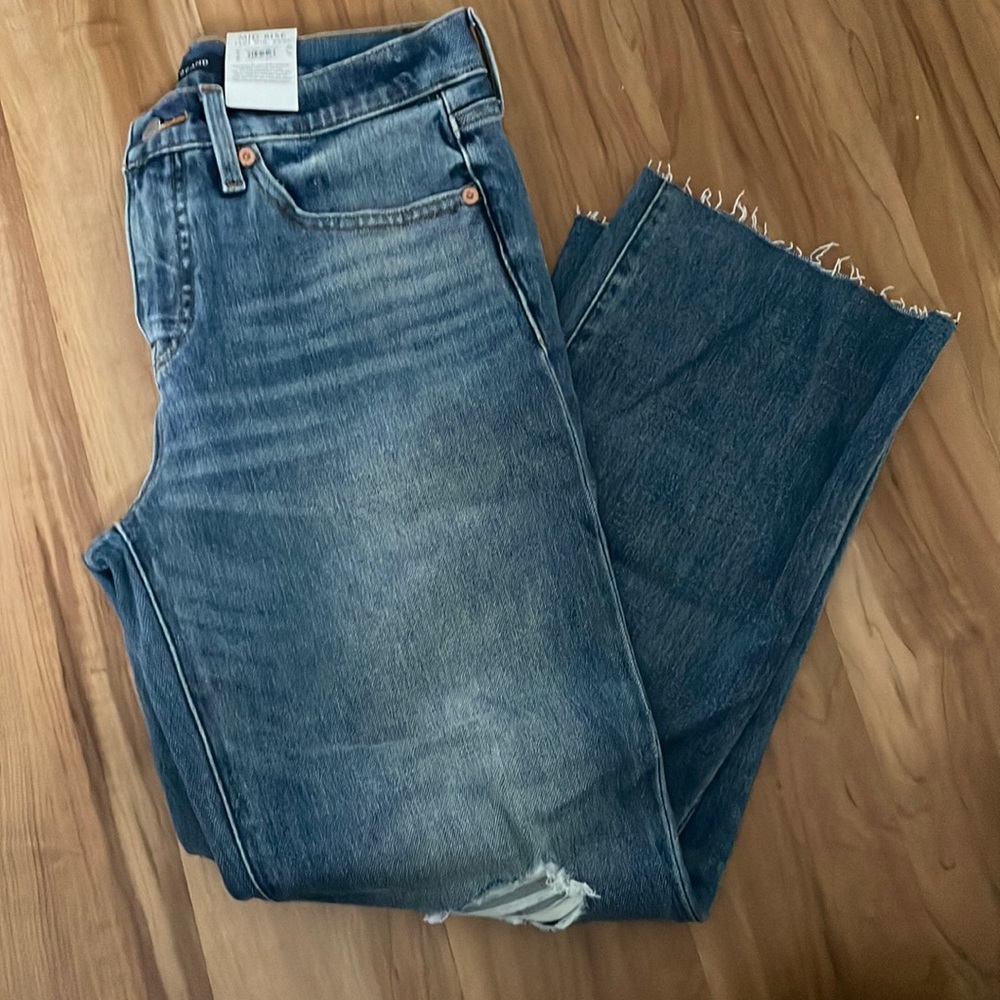 NWT Lucky Brand Ava Mid-Rise Crop Mini Boot size 8/29